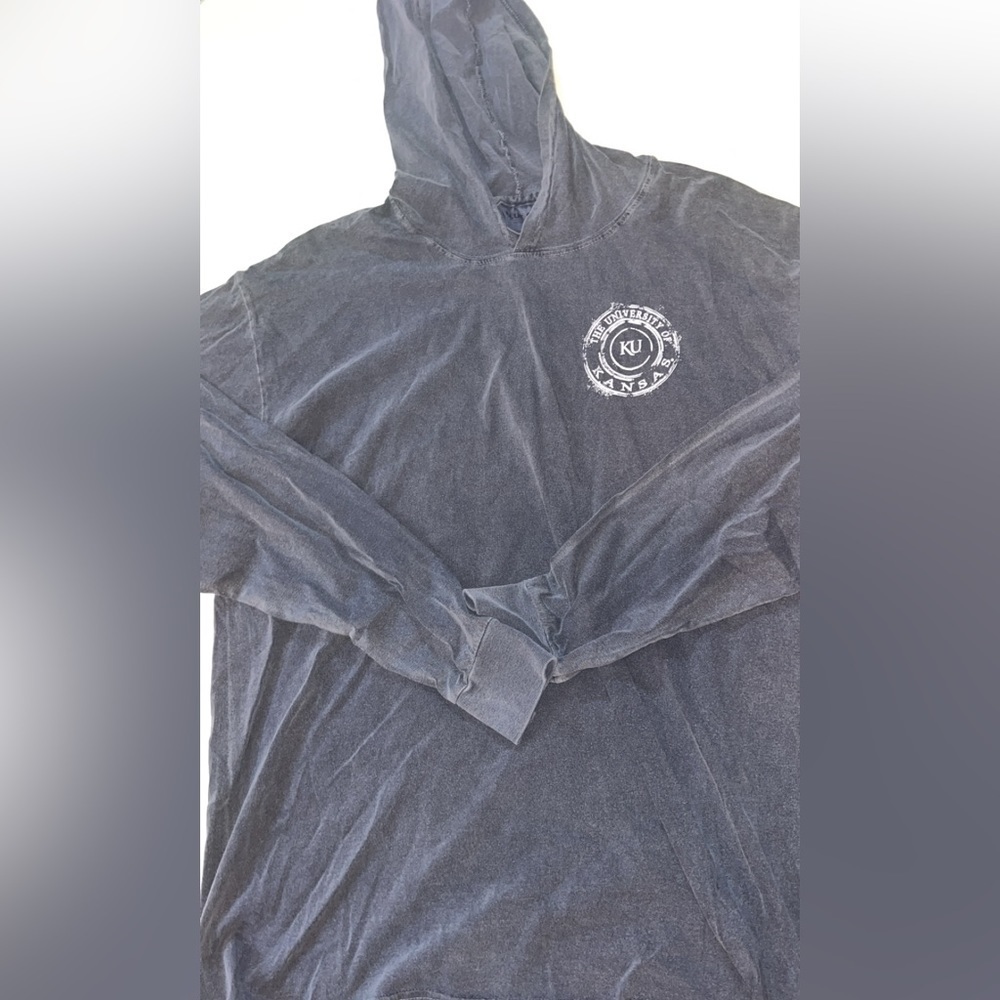 Blue 84 pullover